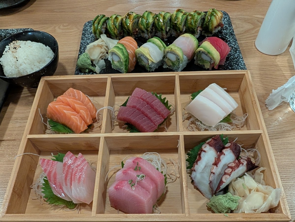 Kozue Sushi & Ramen Photos 2